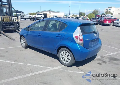 2014 Toyota Prius C z USA, uszkodzony, nr VIN JTDKDTB33E1568248